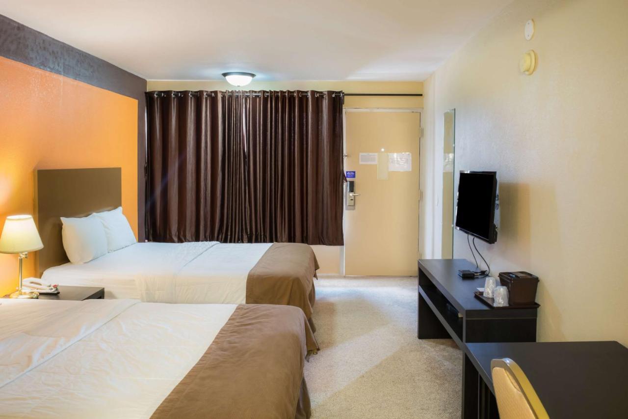 Motel 75 Monroe Eksteriør billede